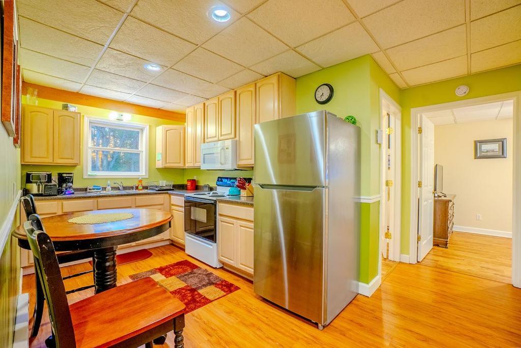 Hidden Gem, 3 Bed Cozy Condo - Dogs Welcomed بايفيلد المظهر الخارجي الصورة