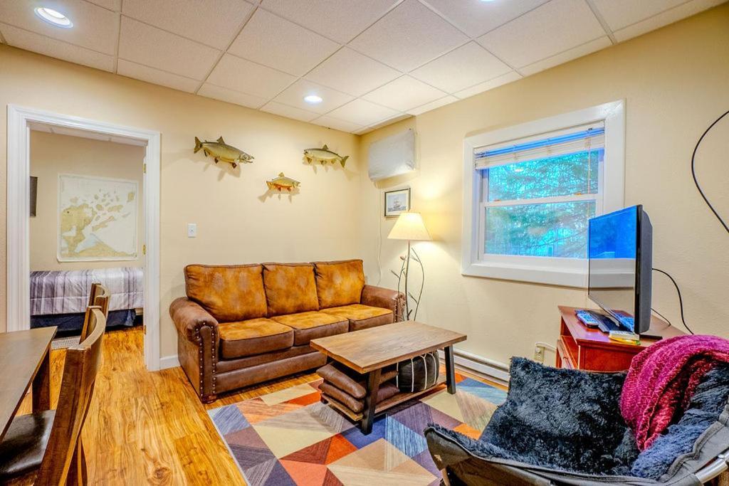 Hidden Gem, 3 Bed Cozy Condo - Dogs Welcomed بايفيلد المظهر الخارجي الصورة